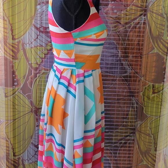 Savannah Rae Hem Pleated Dress Women's Size Small MultiColor Aztec Savrae - Picture 7 of 8